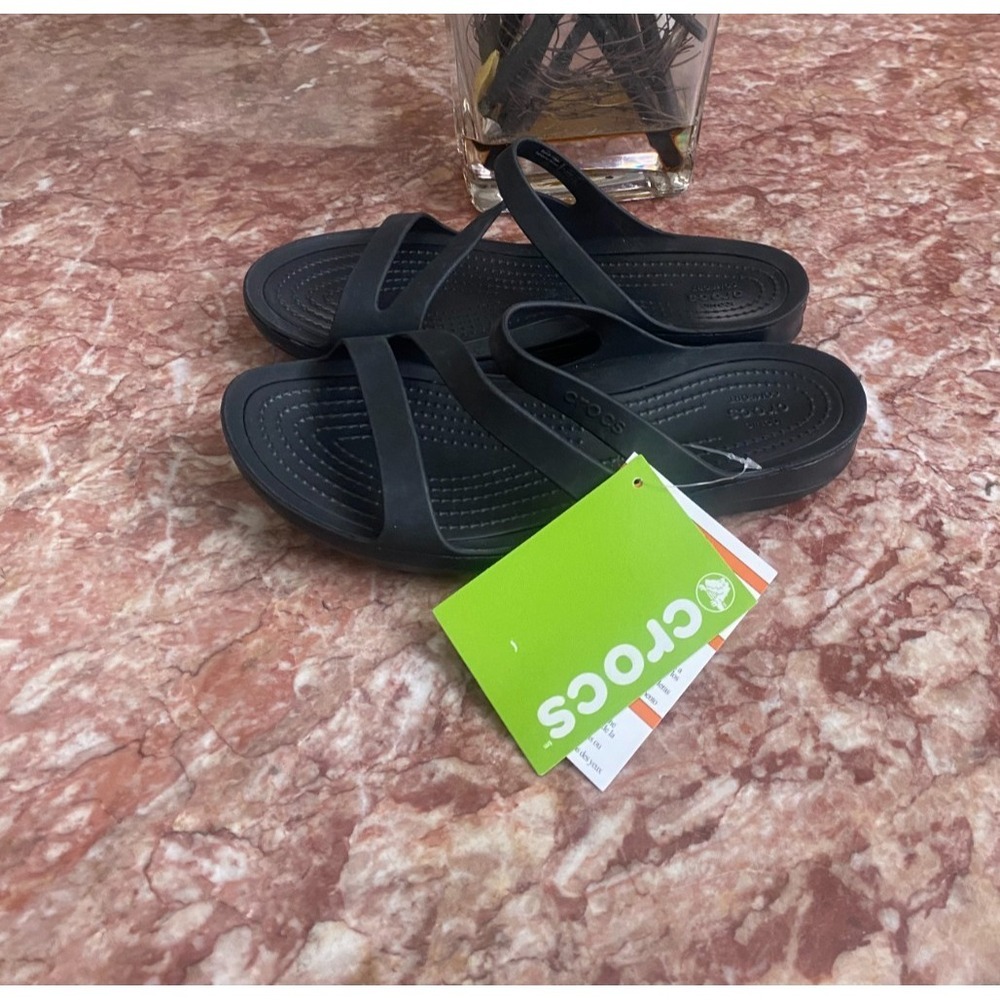 NWT Crocs Swiftwater Women's Black Slip-On Comfort Slide Sandals Size 7 - Picture 5 of 9